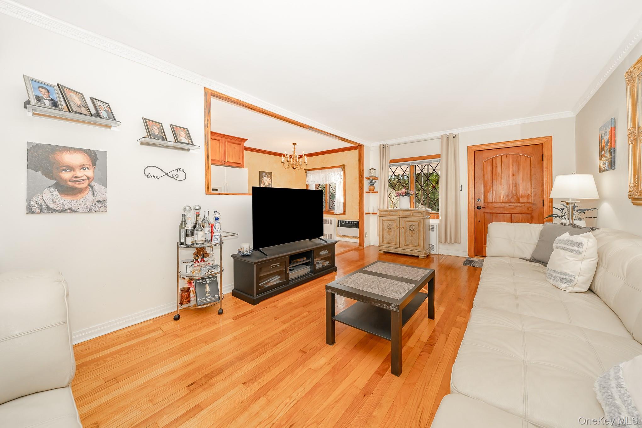 #7 photo, 86-09 77th Avenue, クイーンズ区 Glendale , NY 11385