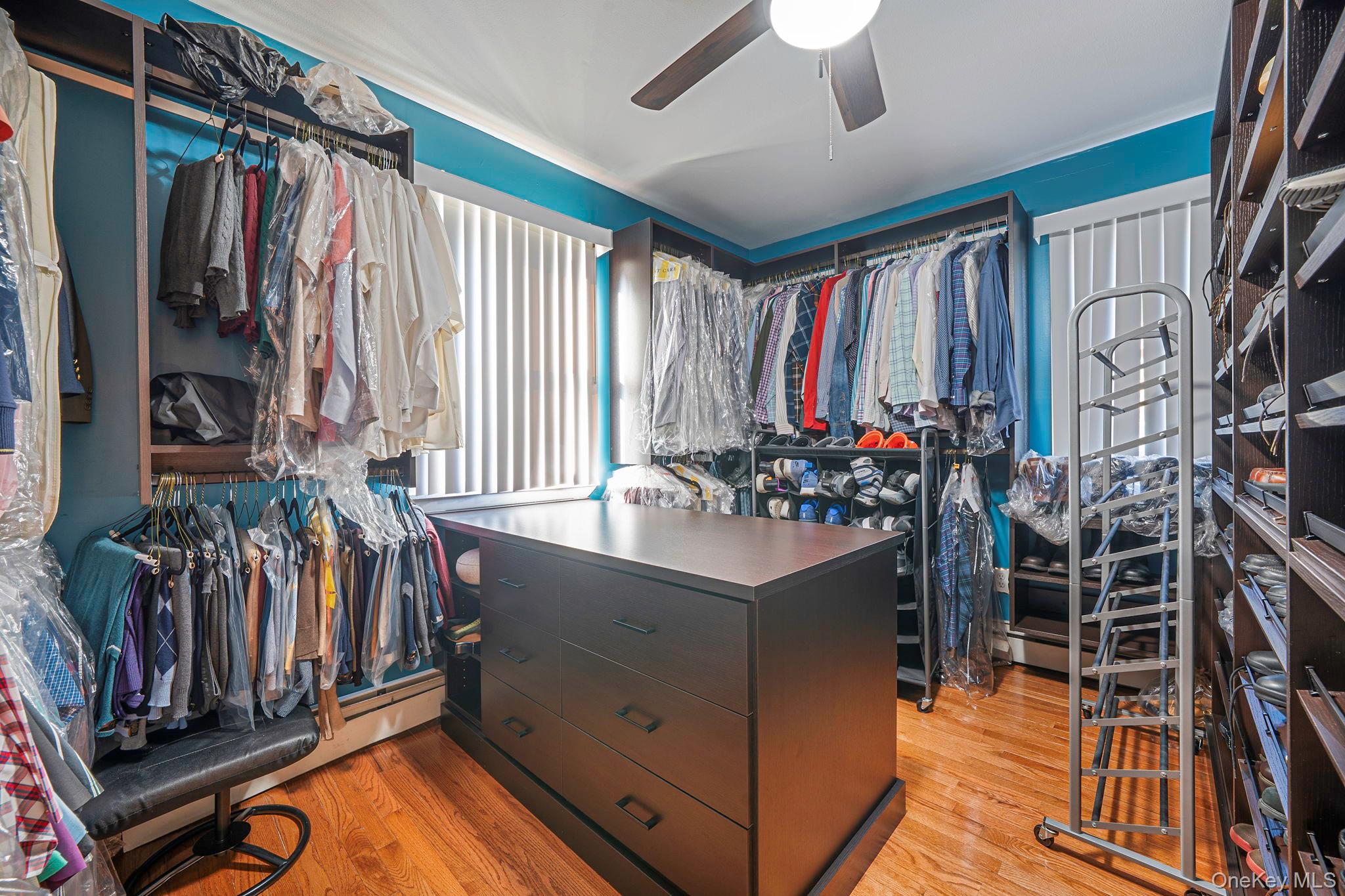 #17 photo, 1655 Stein Drive, Bay Shore , NY 11706