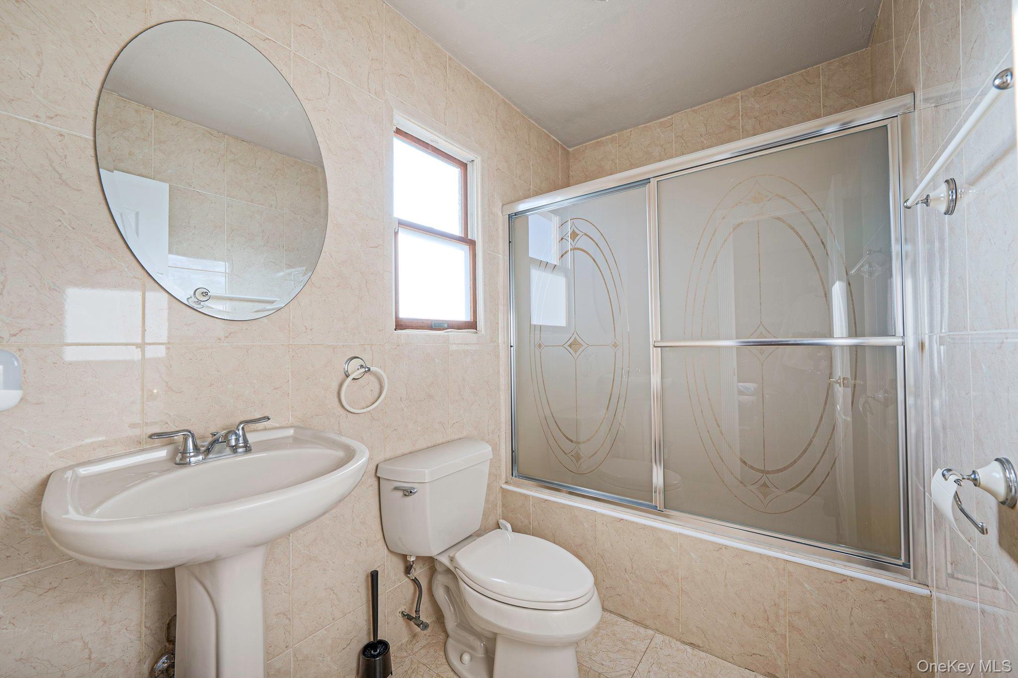 #20 photo, 1655 Stein Drive, Bay Shore , NY 11706