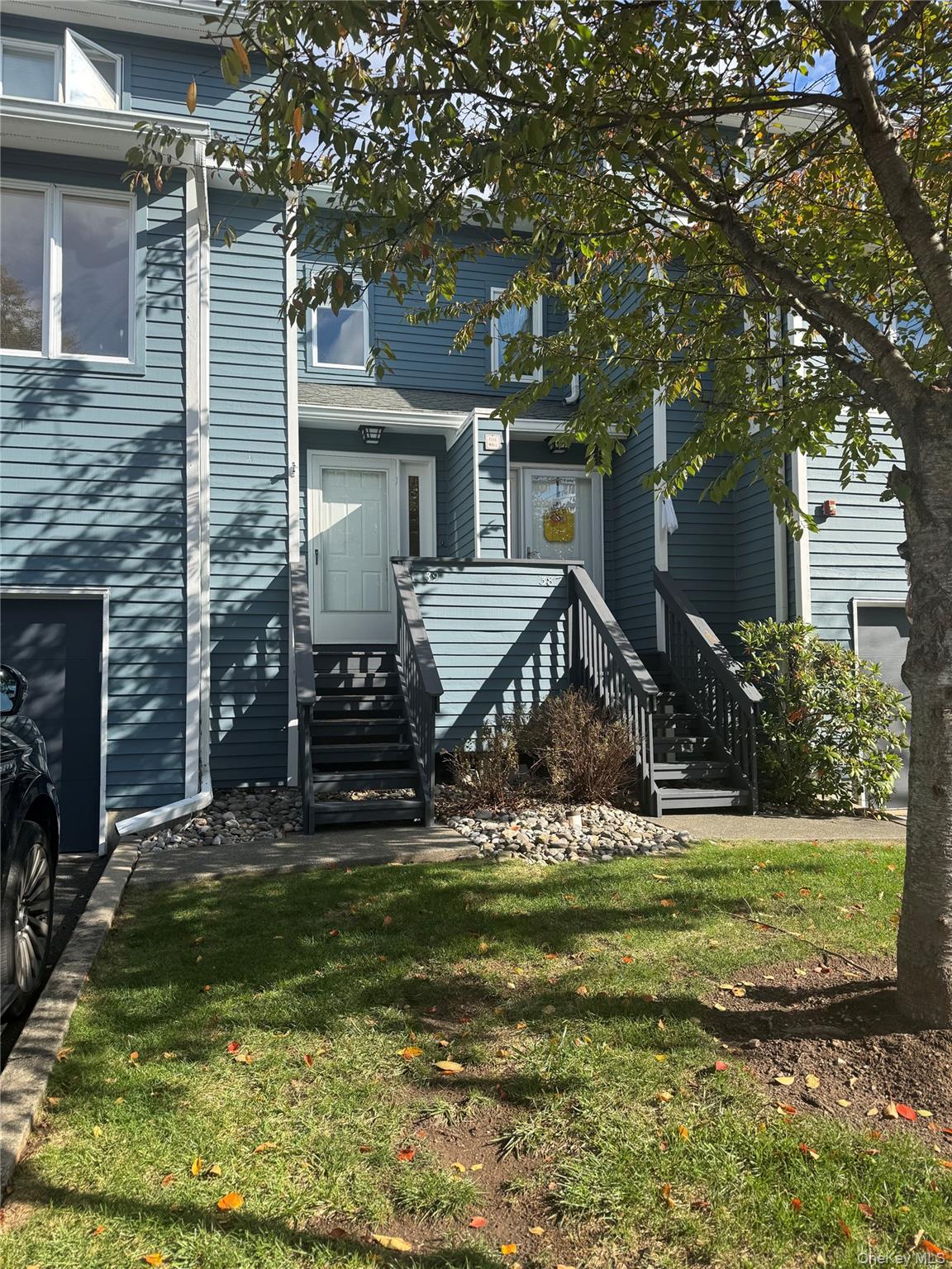 #13 photo, 39 Village Green, Bardonia , NY 10954