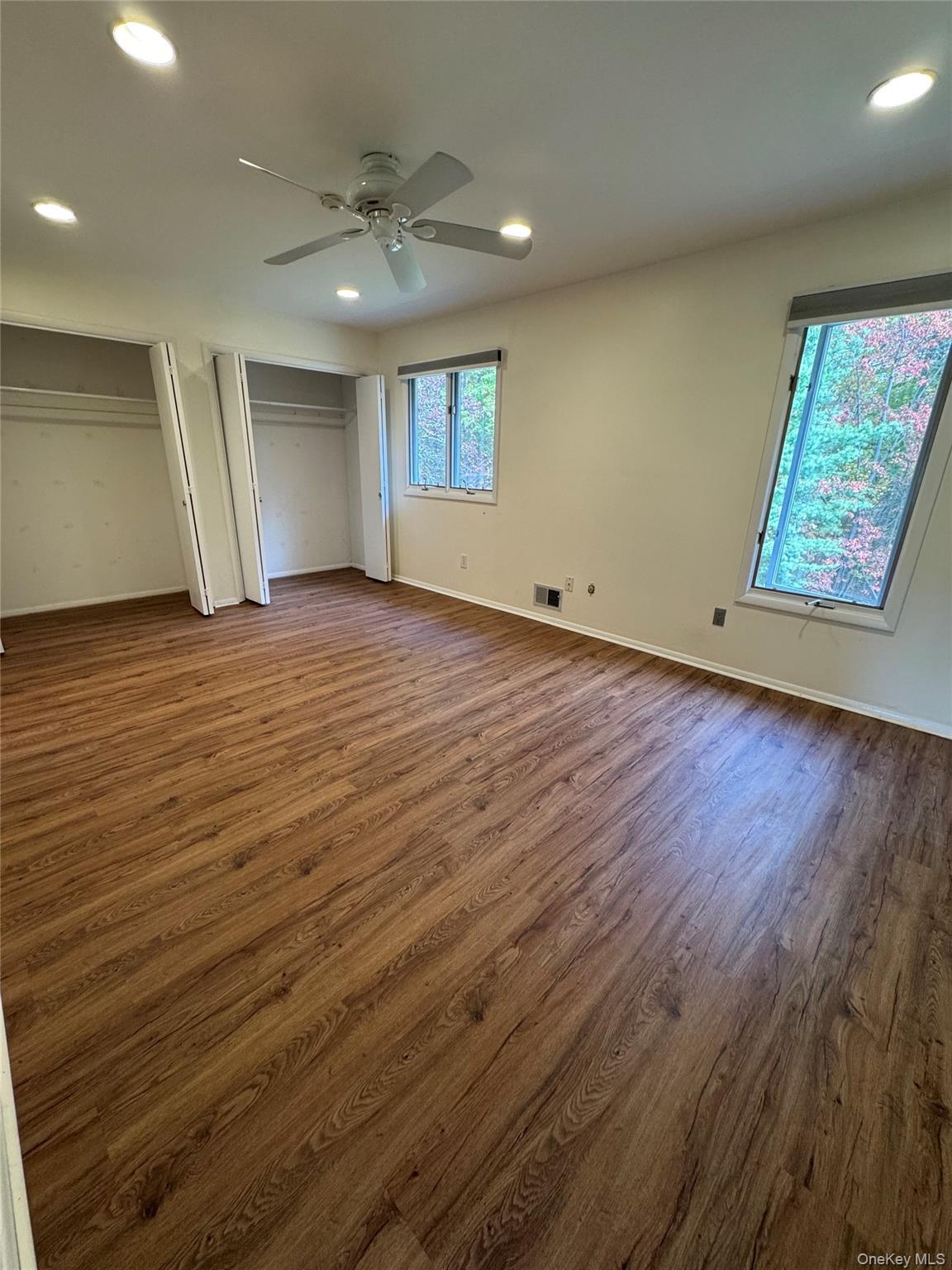 #7 photo, 39 Village Green, Bardonia , NY 10954