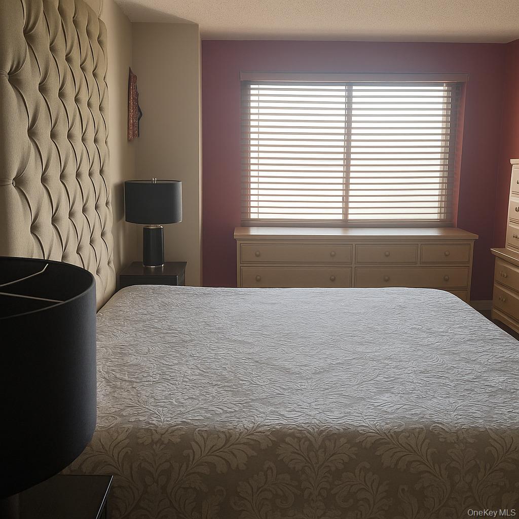 #10 photo, 3333 Henry Hudson Parkway, برونكس Bronx , NY 10463