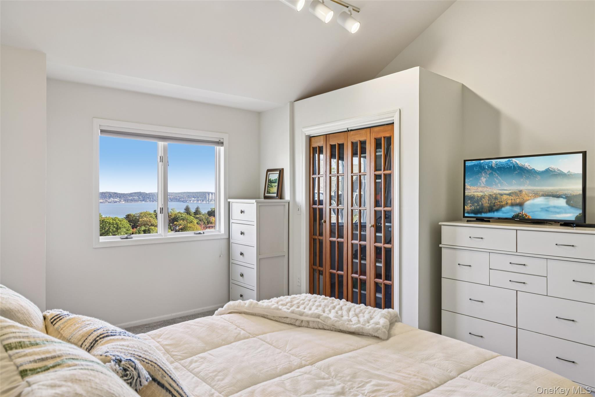 #16 photo, 41 Village Gate Way, Nyack , NY 10960