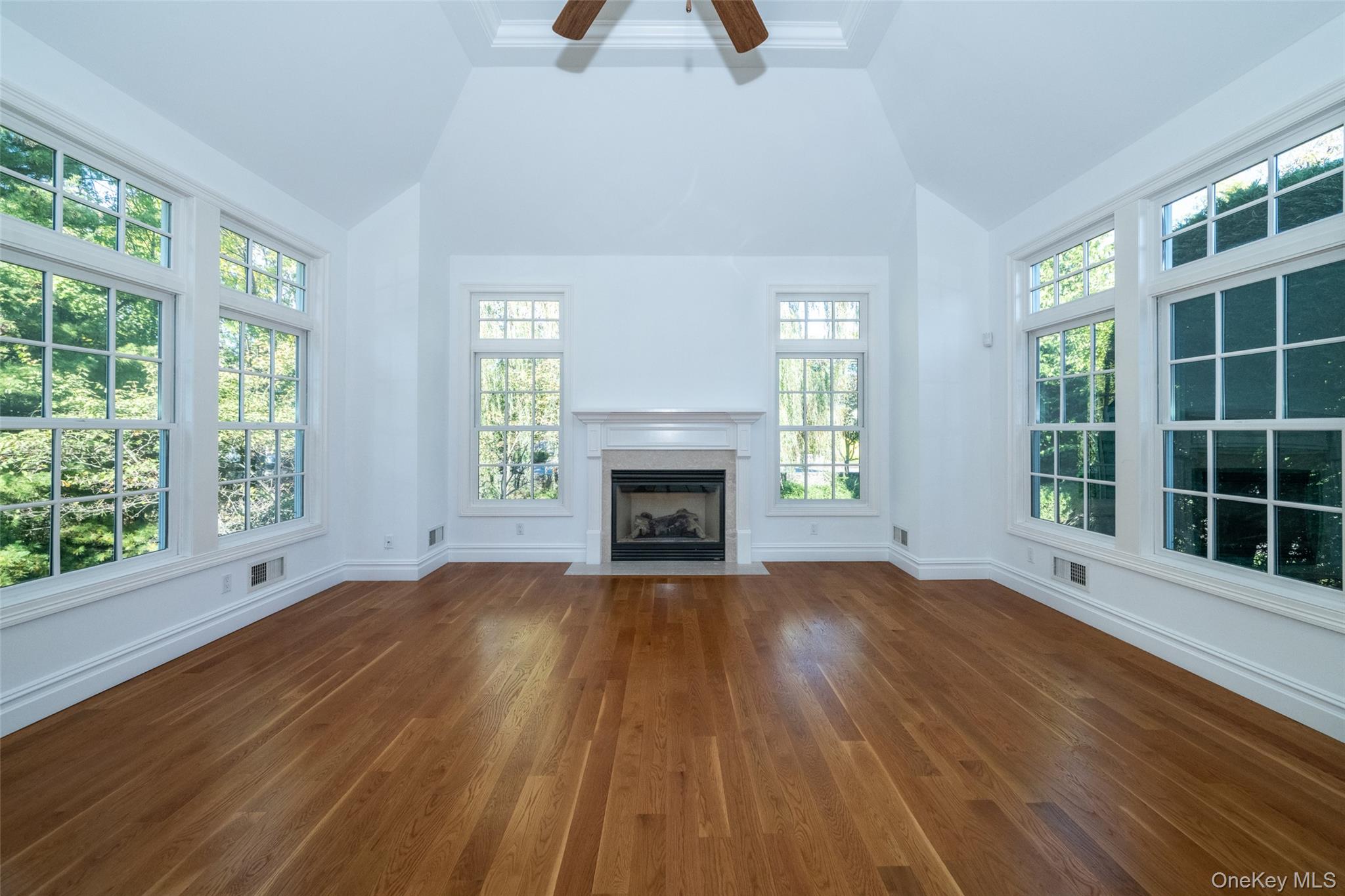 #10 photo, 1 Mill Pond Lane, New Rochelle , NY 10805