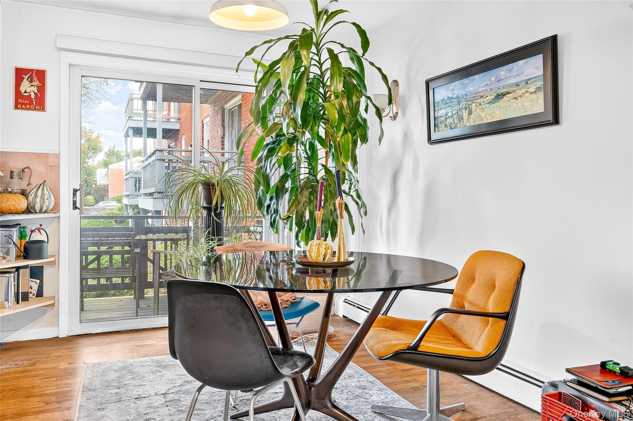 #10 photo, 4 Danbury Court, Suffern , NY 10901