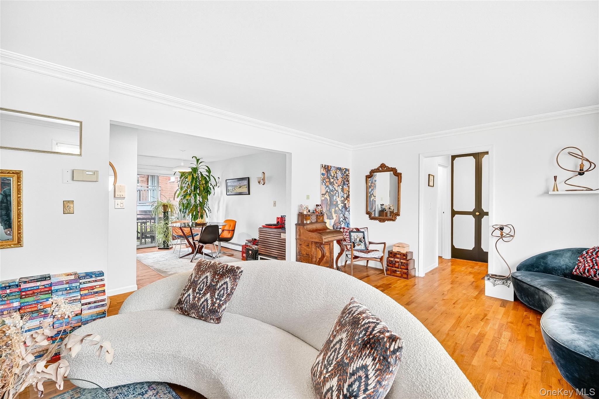 #6 photo, 4 Danbury Court, Suffern , NY 10901