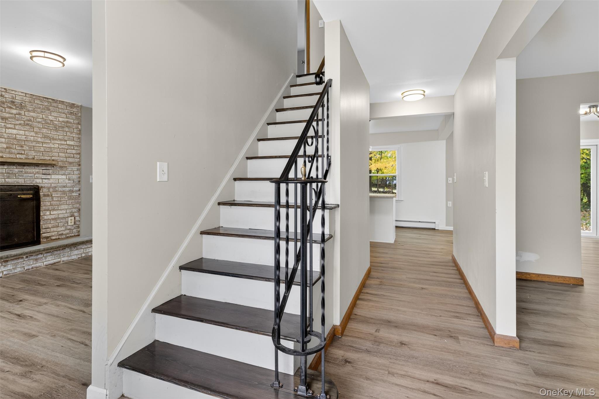 #8 photo, 13 Farmstead Road, New Windsor , NY 12553