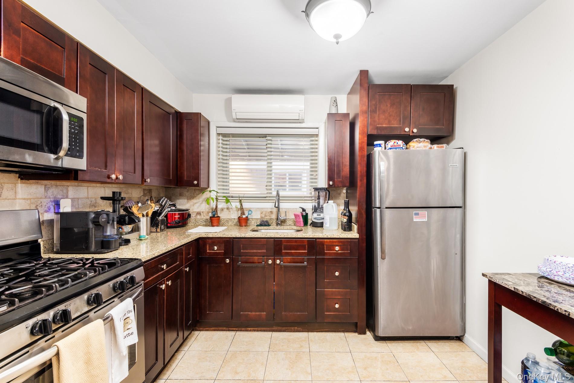 #20 photo, 151-42 82nd Street, Howard Beach , NY 11414