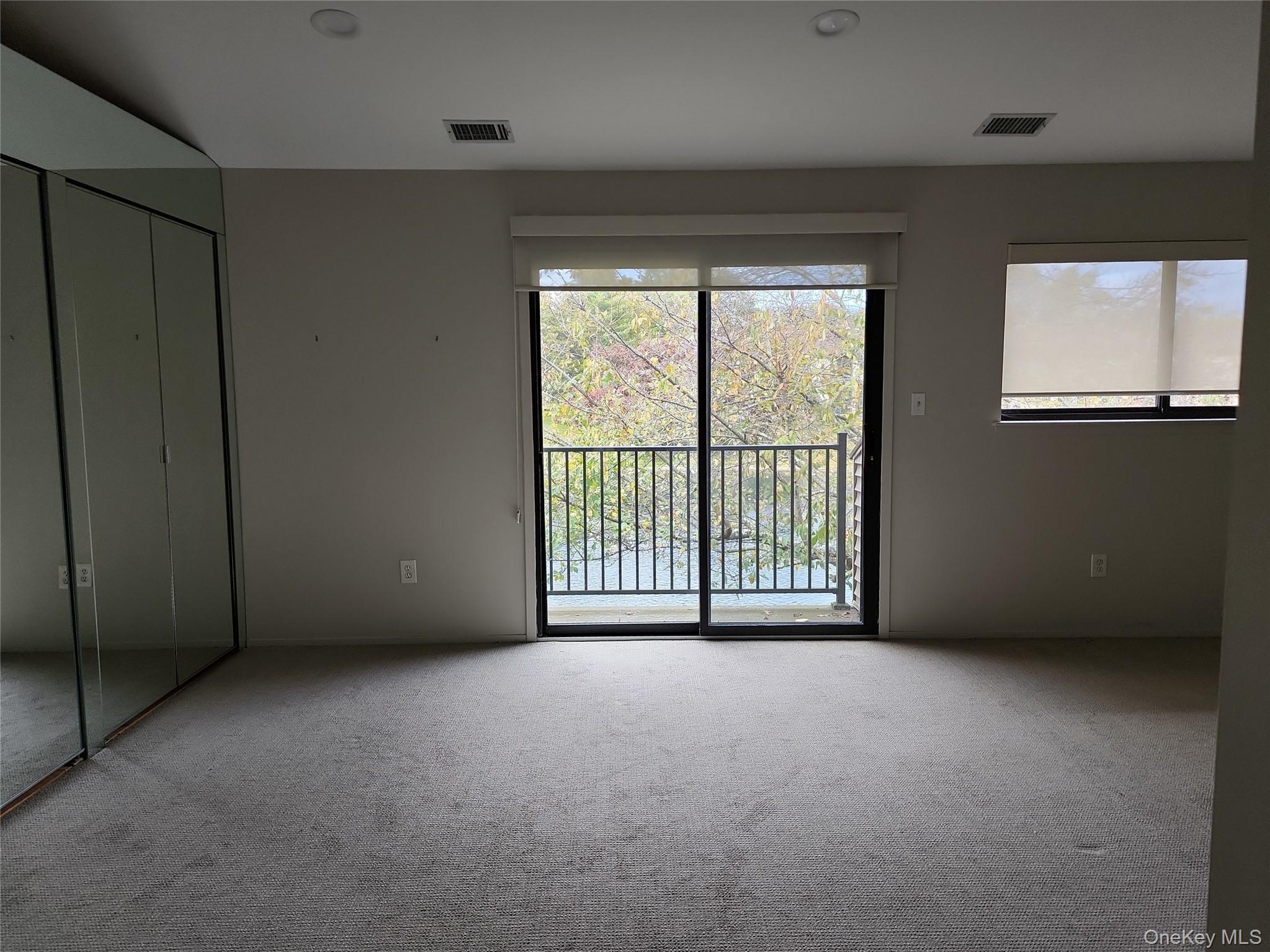 #11 photo, 80 Northgate Circle, サフォーク郡 Melville , NY 11747