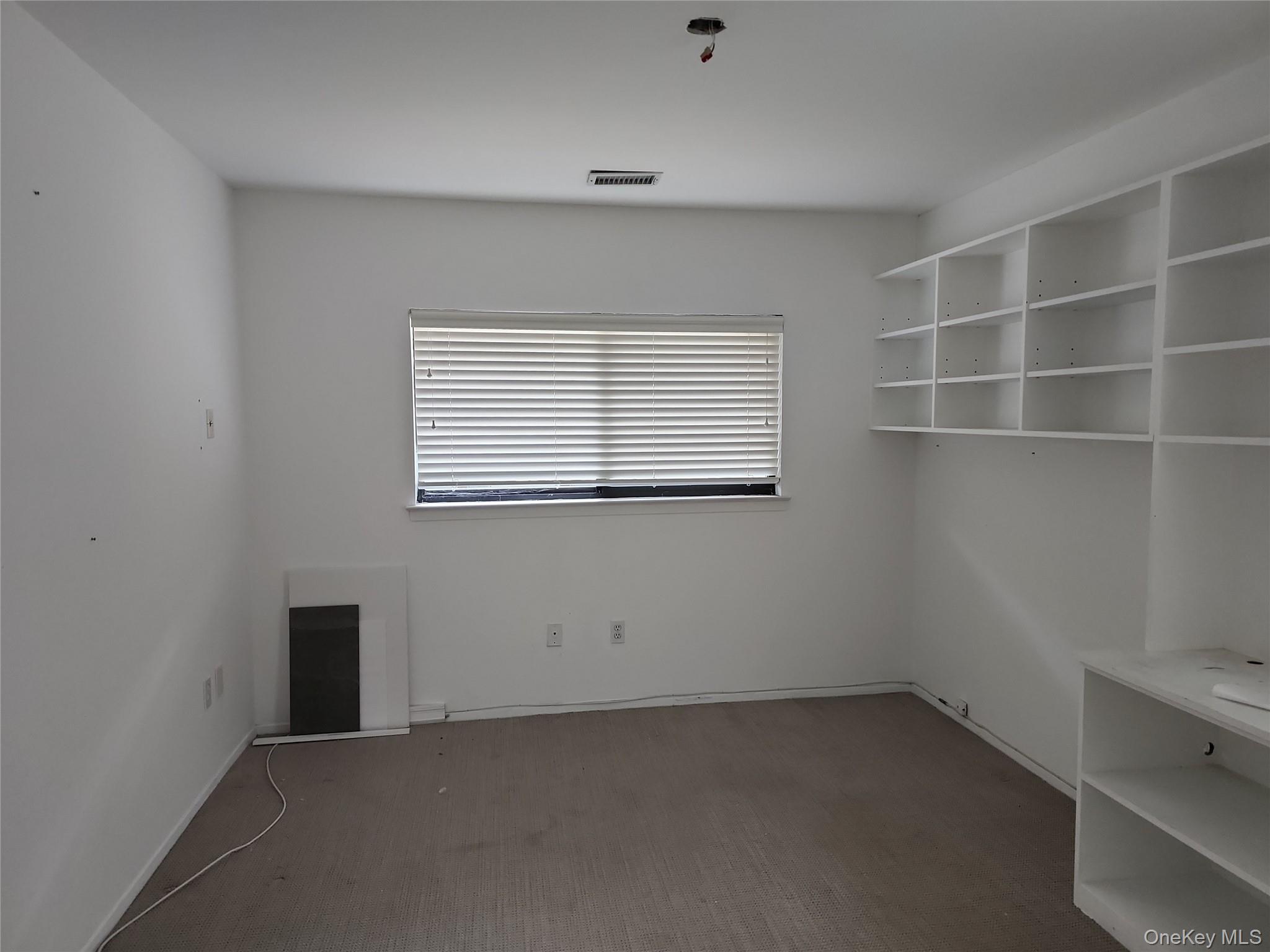 #15 photo, 80 Northgate Circle, サフォーク郡 Melville , NY 11747