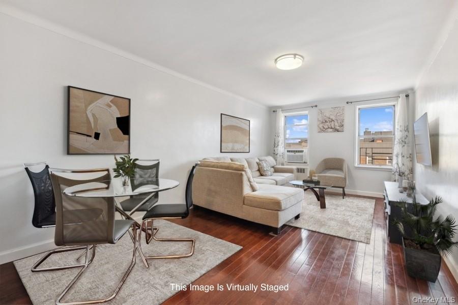 #2 photo, 67-12 Yellowstone Boulevard, クイーンズ区 Forest Hills , NY 11375