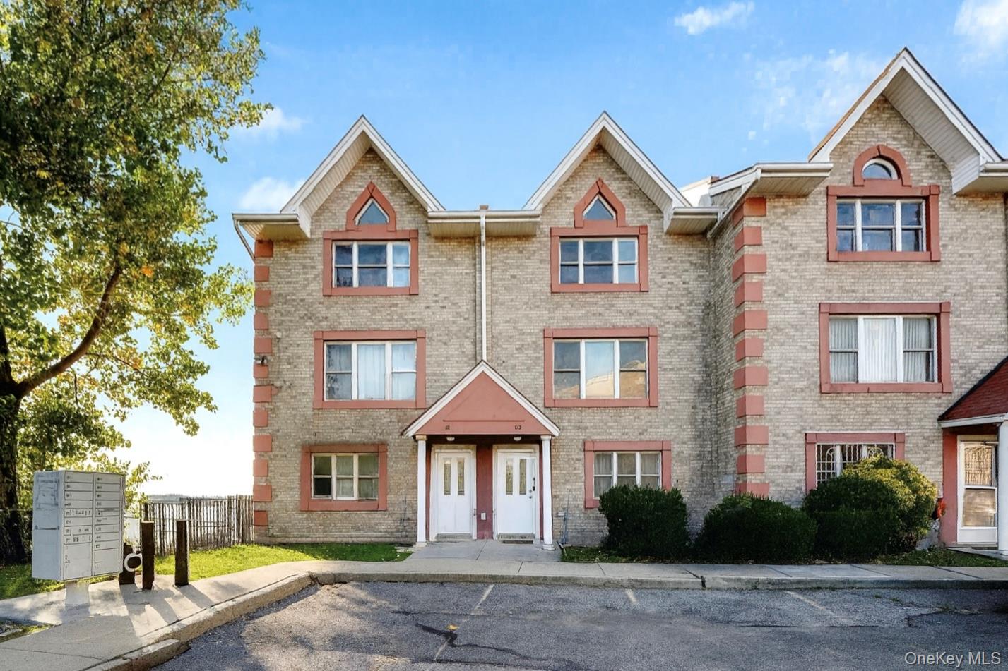 #1 photo, 114-03 Dalian Court, クイーンズ区 College Point , NY 11356