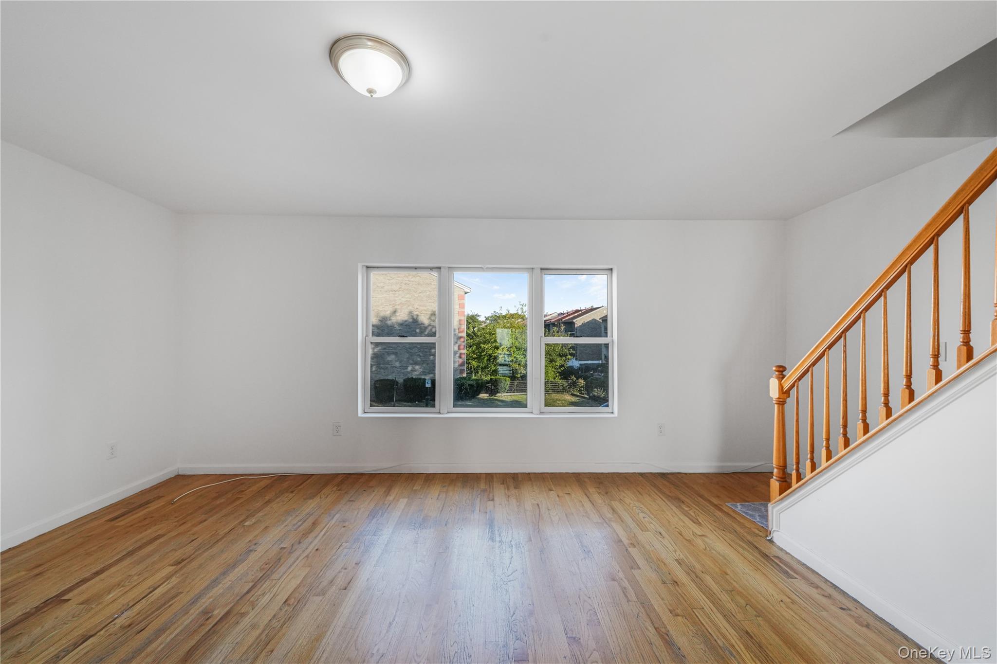 #10 photo, 114-03 Dalian Court, クイーンズ区 College Point , NY 11356