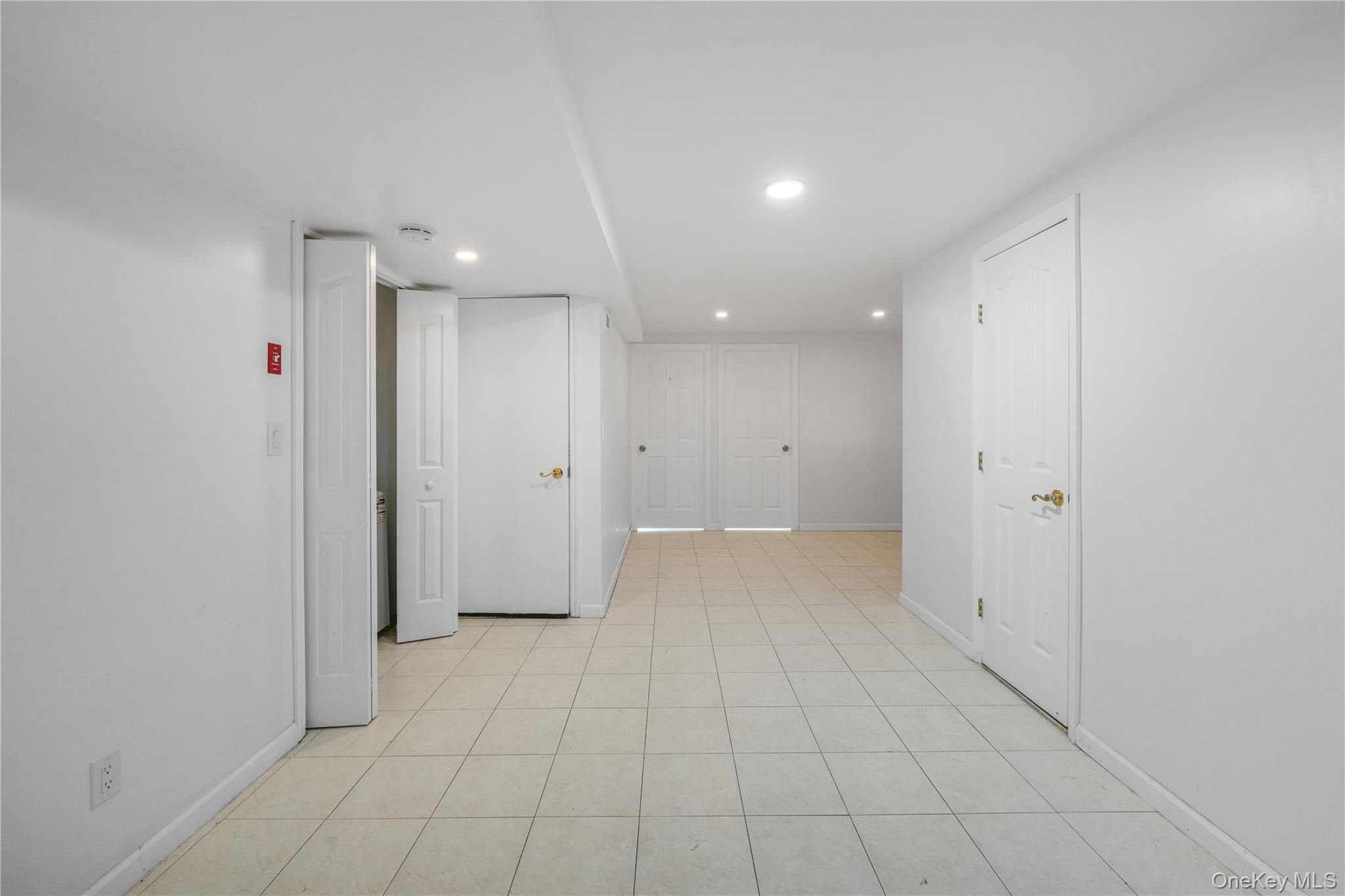 #13 photo, 114-03 Dalian Court, クイーンズ区 College Point , NY 11356