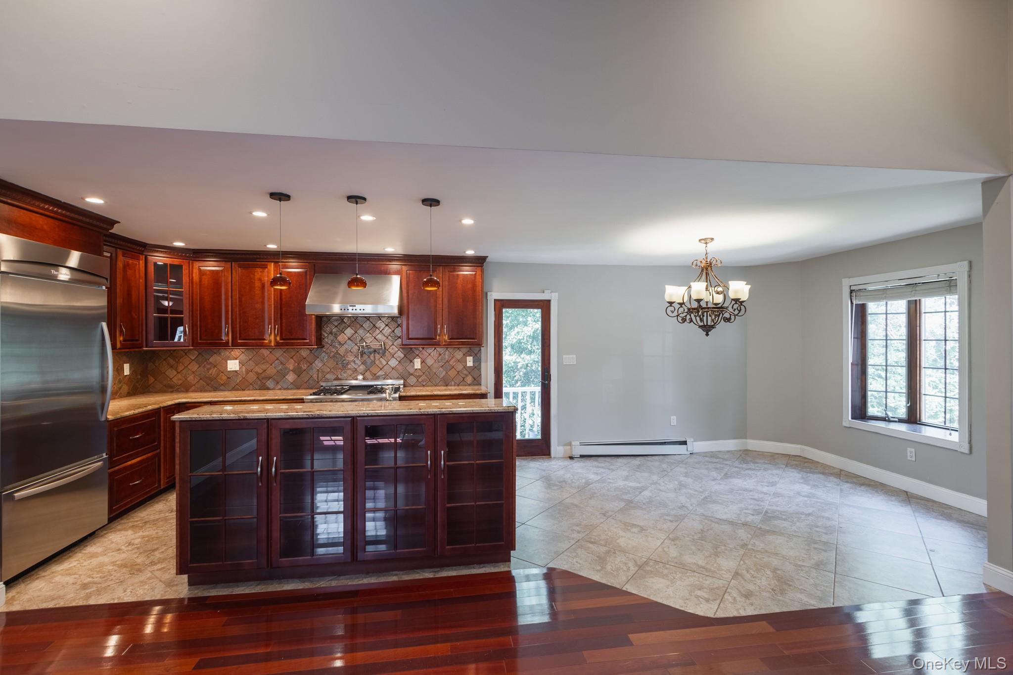 #10 photo, 41-16 249th Street, クイーンズ区 Little Neck , NY 11363