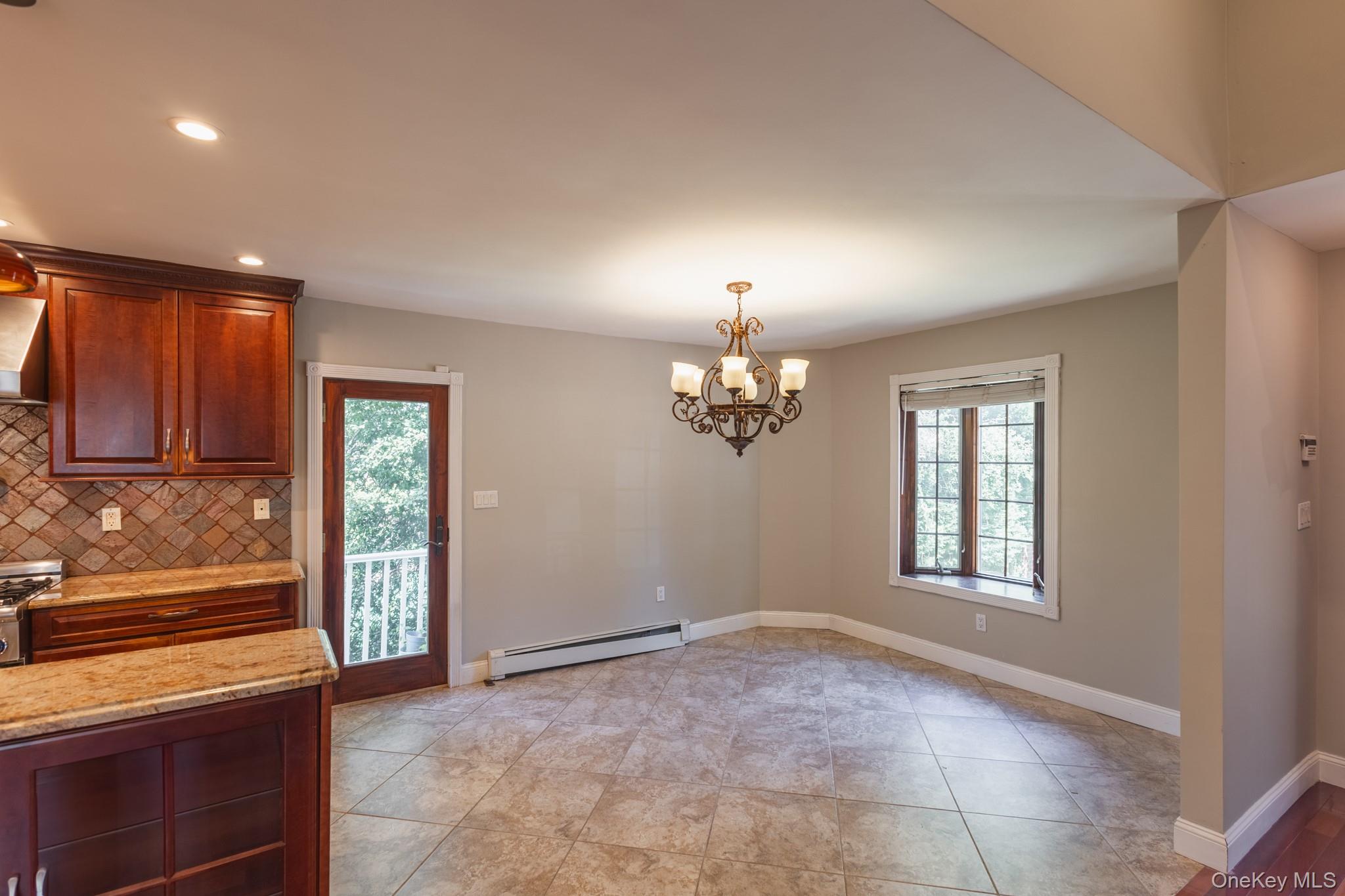 #5 photo, 41-16 249th Street, クイーンズ区 Little Neck , NY 11363