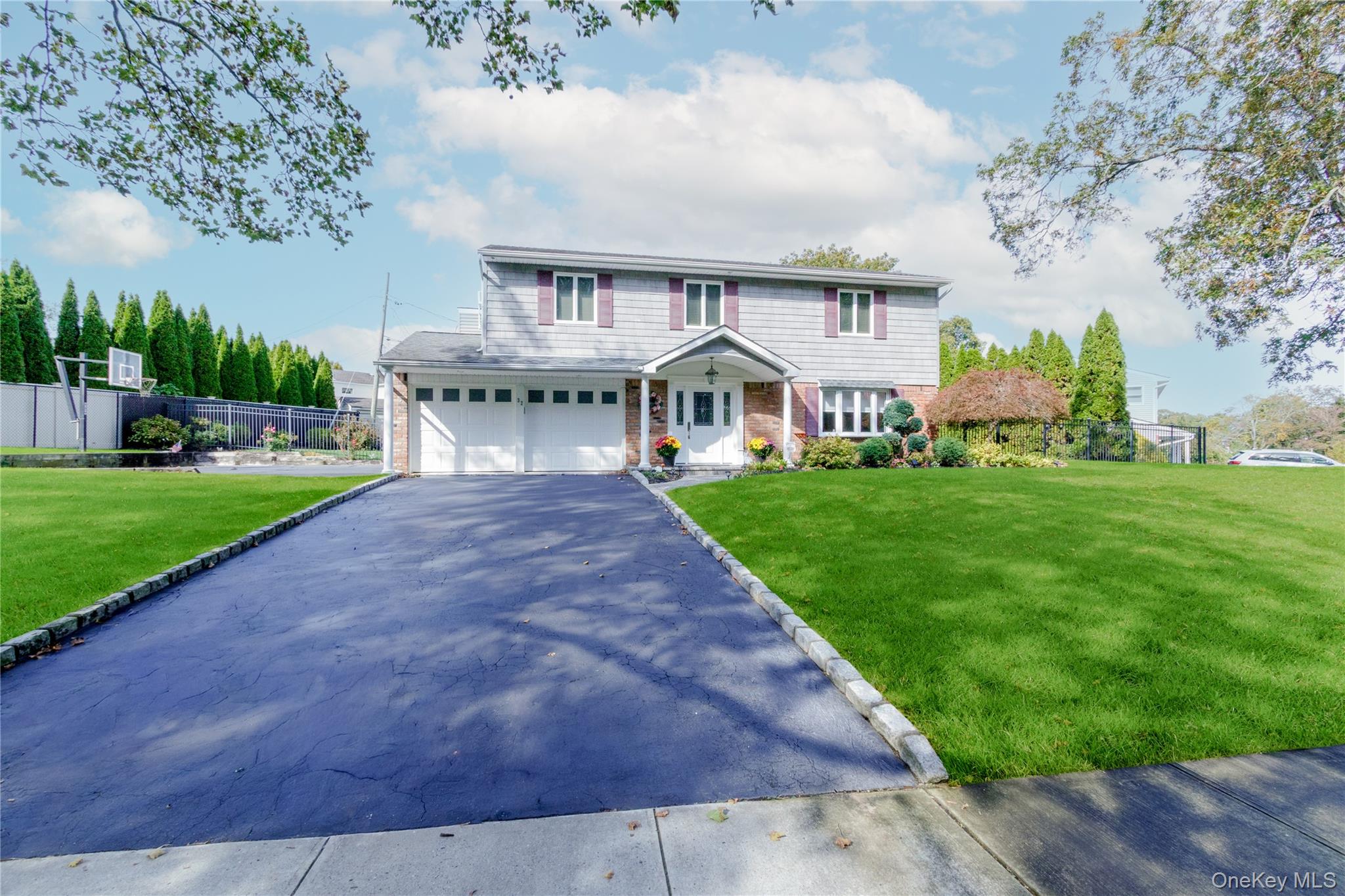 #1 photo, 32 Dover Hill Drive, サフォーク郡 Nesconset , NY 11767