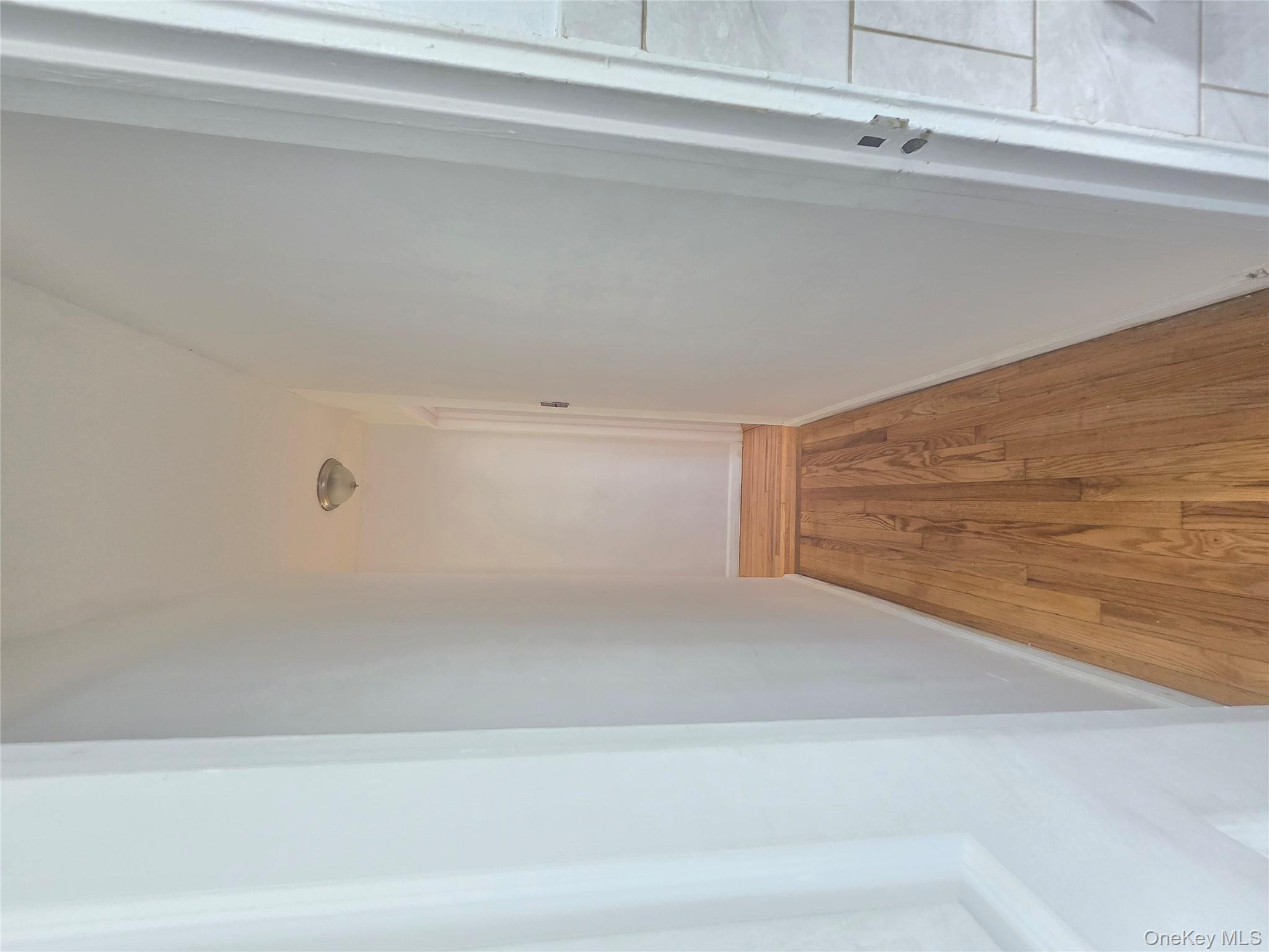 #10 photo, 2640 Marion Avenue, ブロンクス区 Bronx , NY 10458