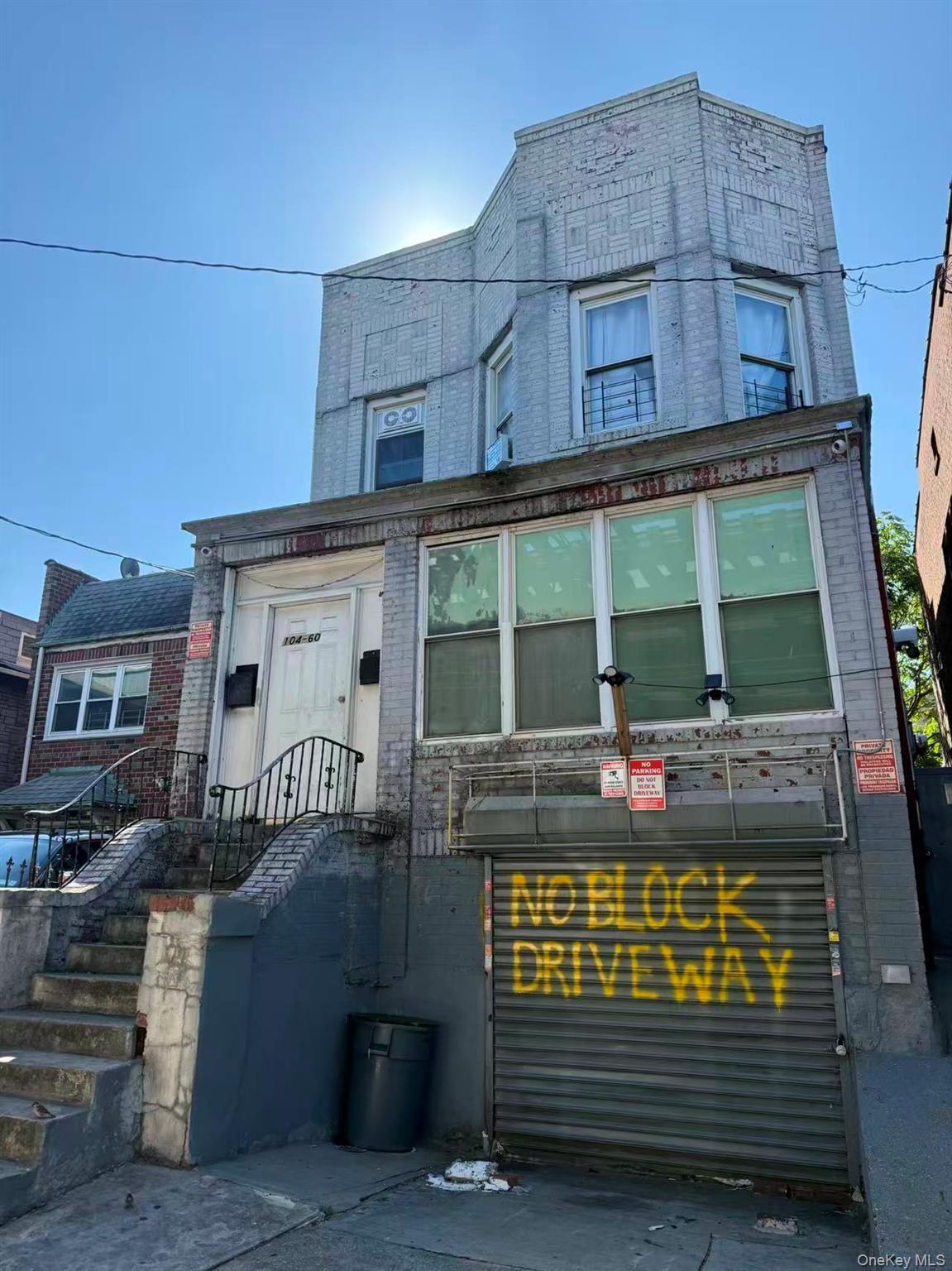 #1 photo, 104-60 Roosevelt Avenue, Corona , NY 11368