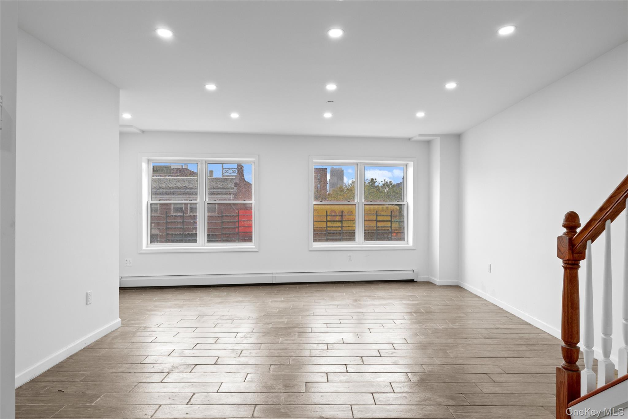 #7 photo, 168-31 Hillside Avenue, クイーンズ区 Jamaica , NY 11432