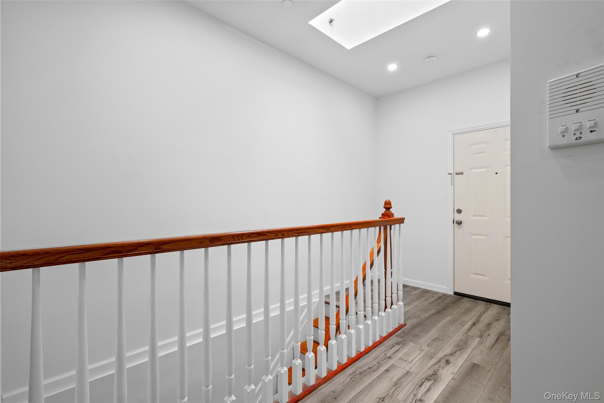 #9 photo, 168-31 Hillside Avenue, クイーンズ区 Jamaica , NY 11432