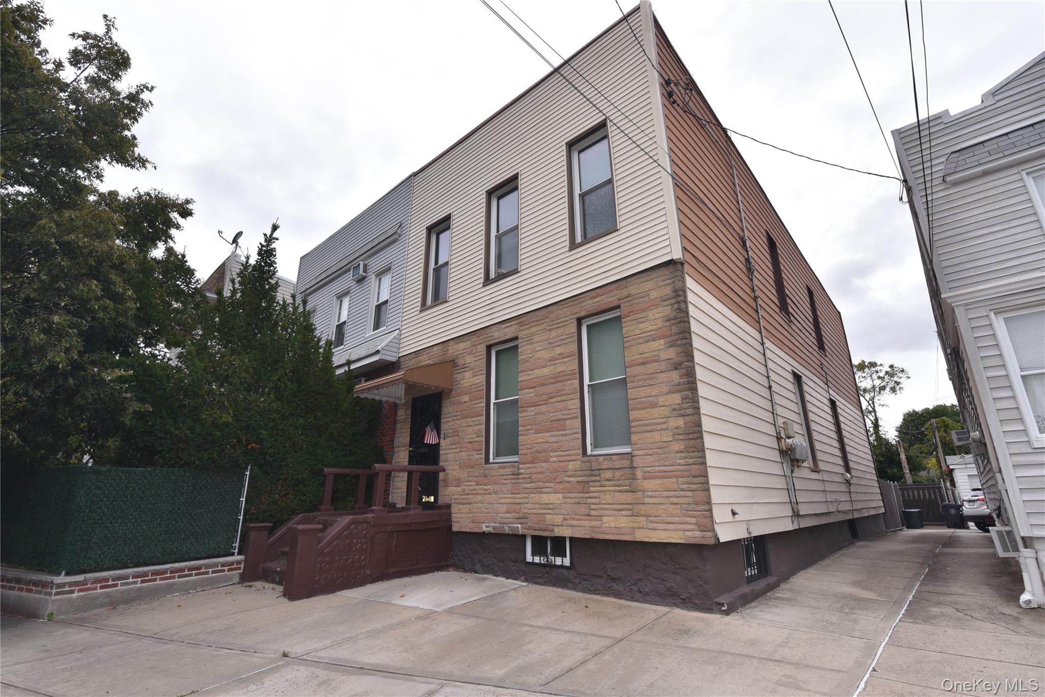 #2 photo, 72-11 Cooper Avenue, クイーンズ区 Glendale , NY 11385