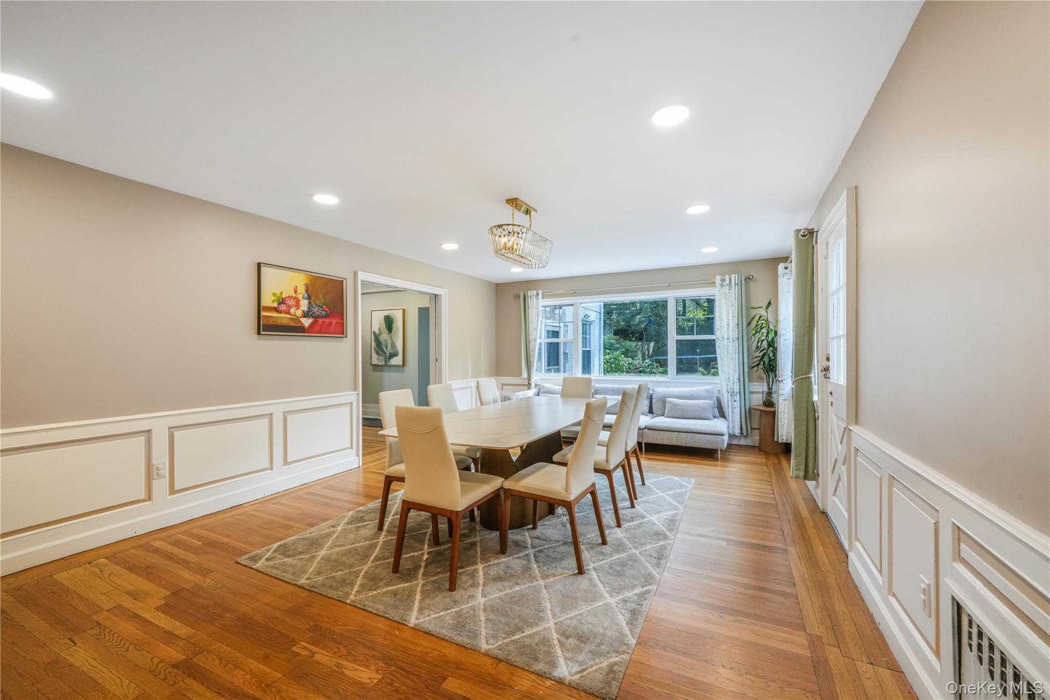 #3 photo, 24 Mineola Avenue, ナッソー郡 Roslyn Estates , NY 11576