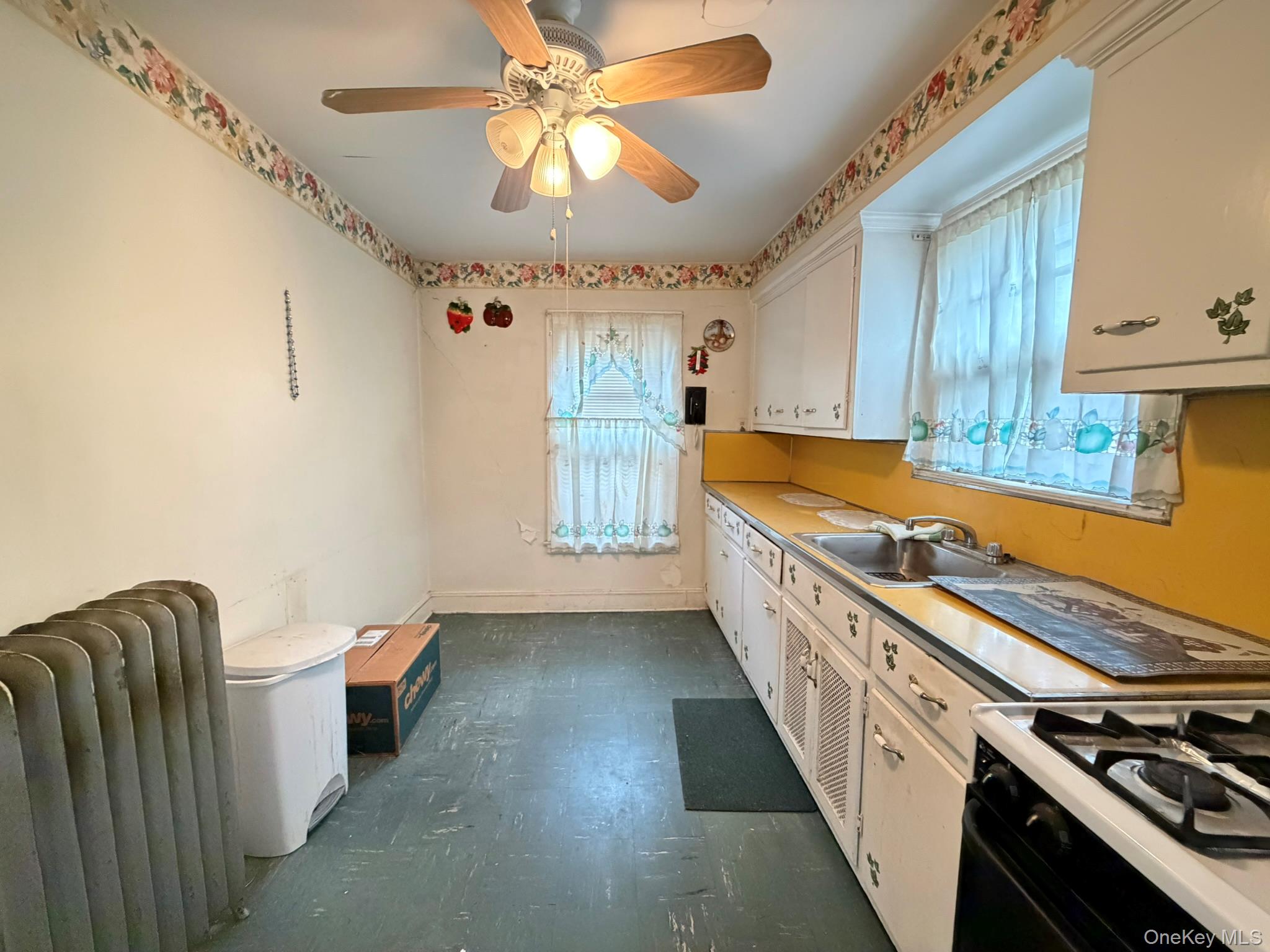 #4 photo, 208-04 50th Avenue, クイーンズ区 Bayside , NY 11364