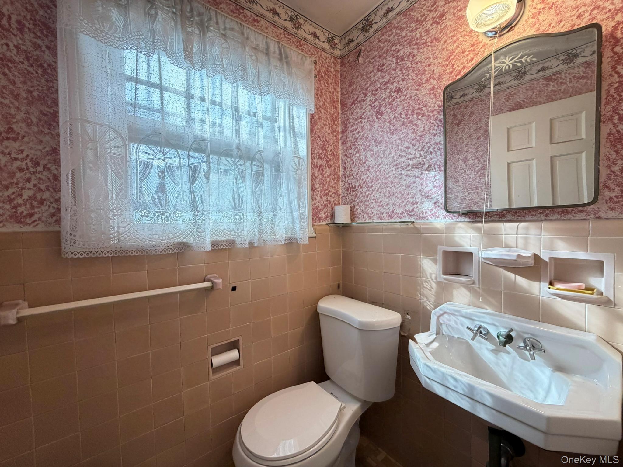 #5 photo, 208-04 50th Avenue, クイーンズ区 Bayside , NY 11364