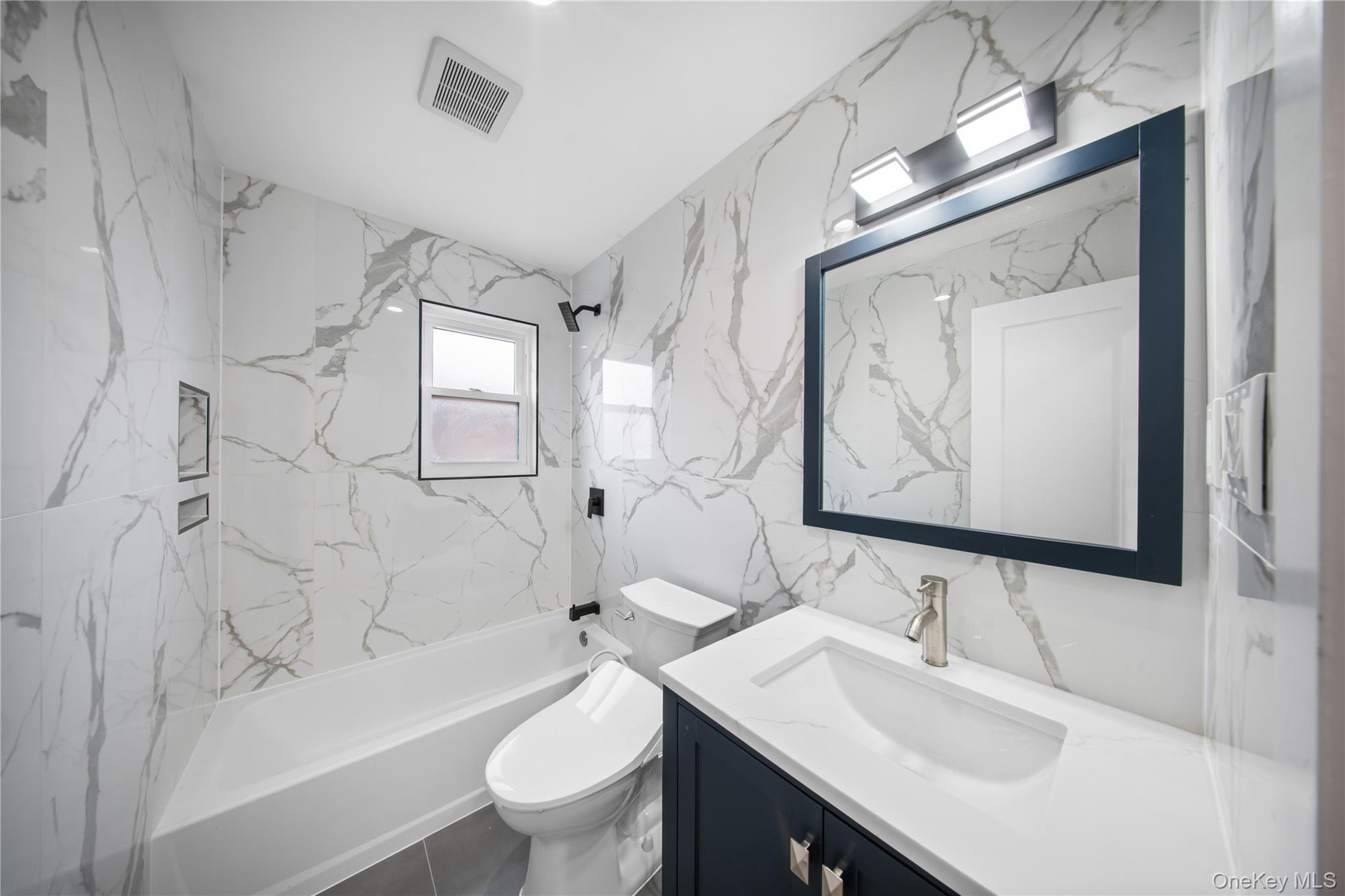 #15 photo, 1120 128th Street, クイーンズ区 College Point , NY 11356