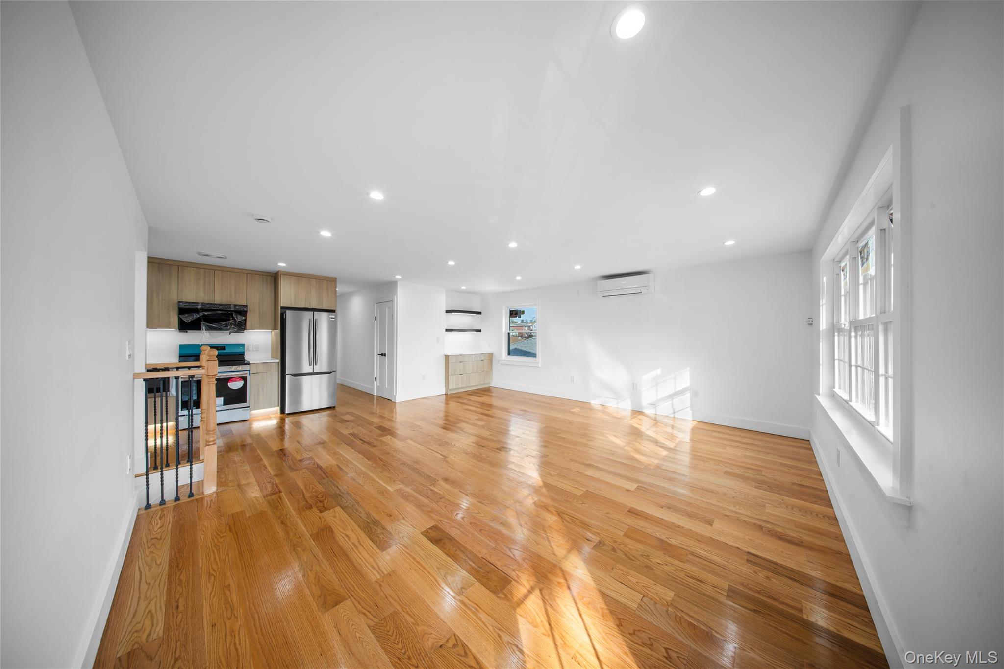 #17 photo, 1120 128th Street, クイーンズ区 College Point , NY 11356