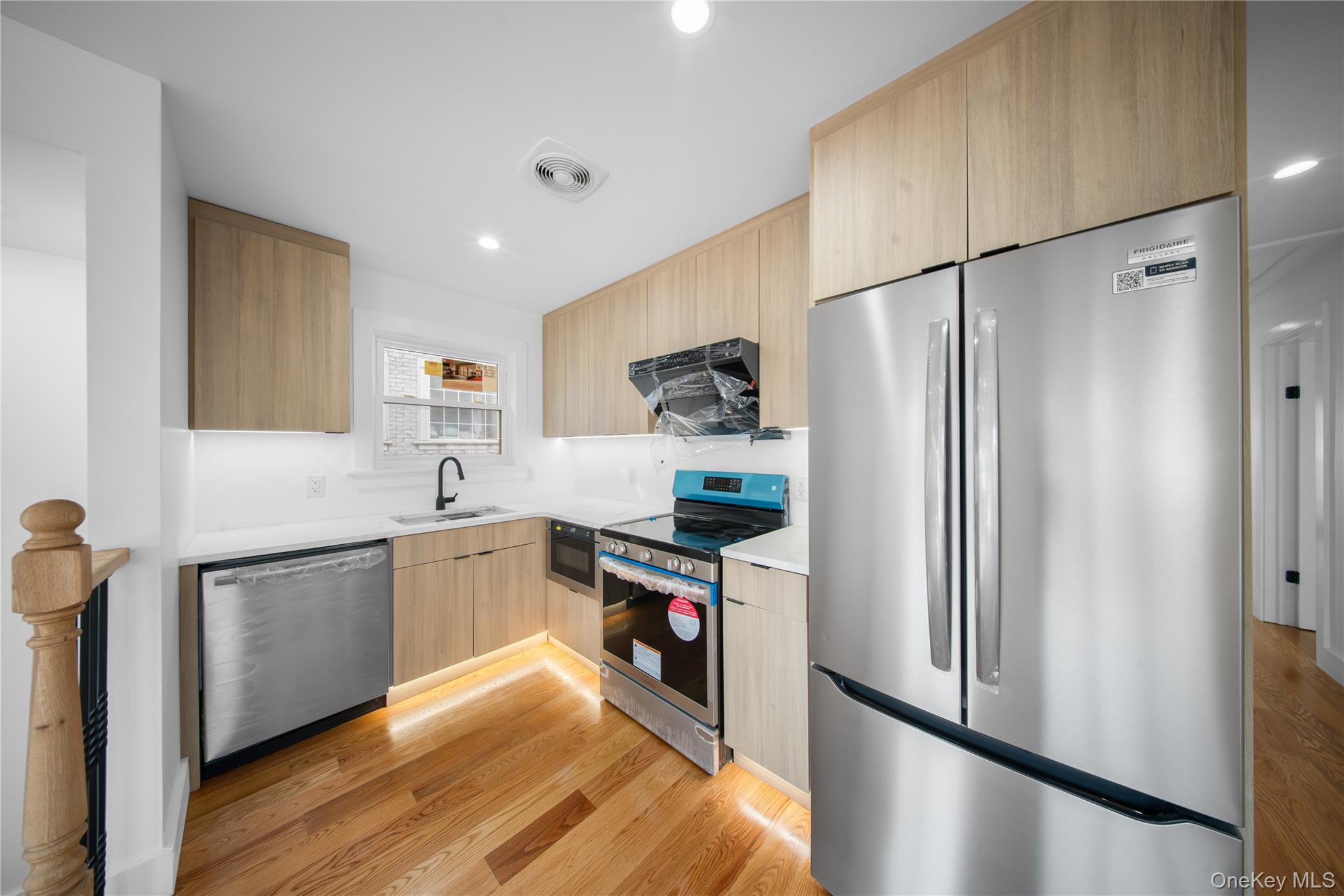 #19 photo, 1120 128th Street, クイーンズ区 College Point , NY 11356