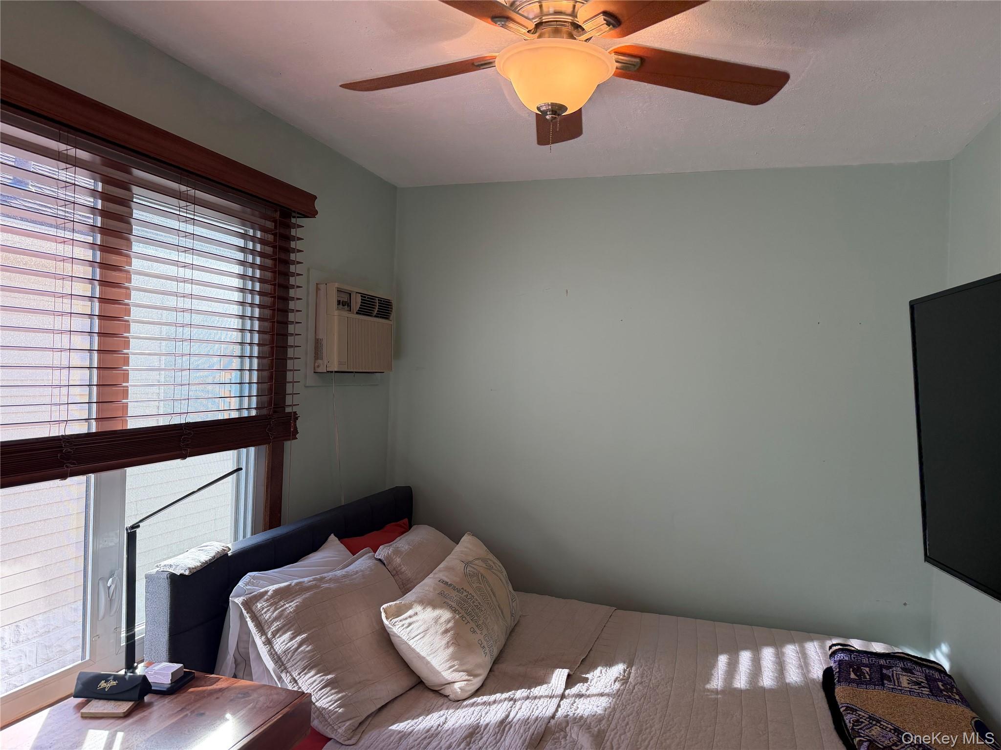 #11 photo, 84 Georgia Avenue, ナッソー郡 Long Beach , NY 11561