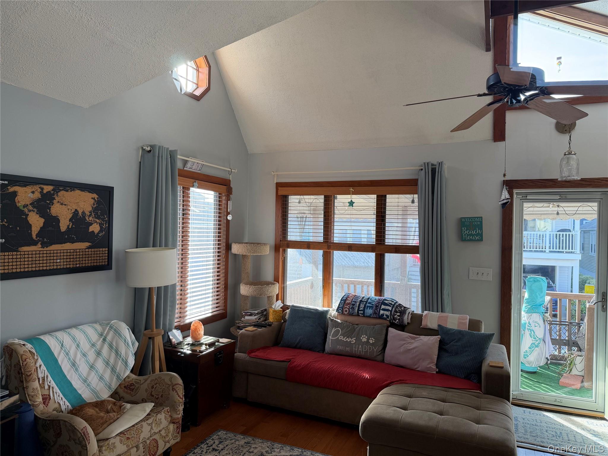 #5 photo, 84 Georgia Avenue, ナッソー郡 Long Beach , NY 11561