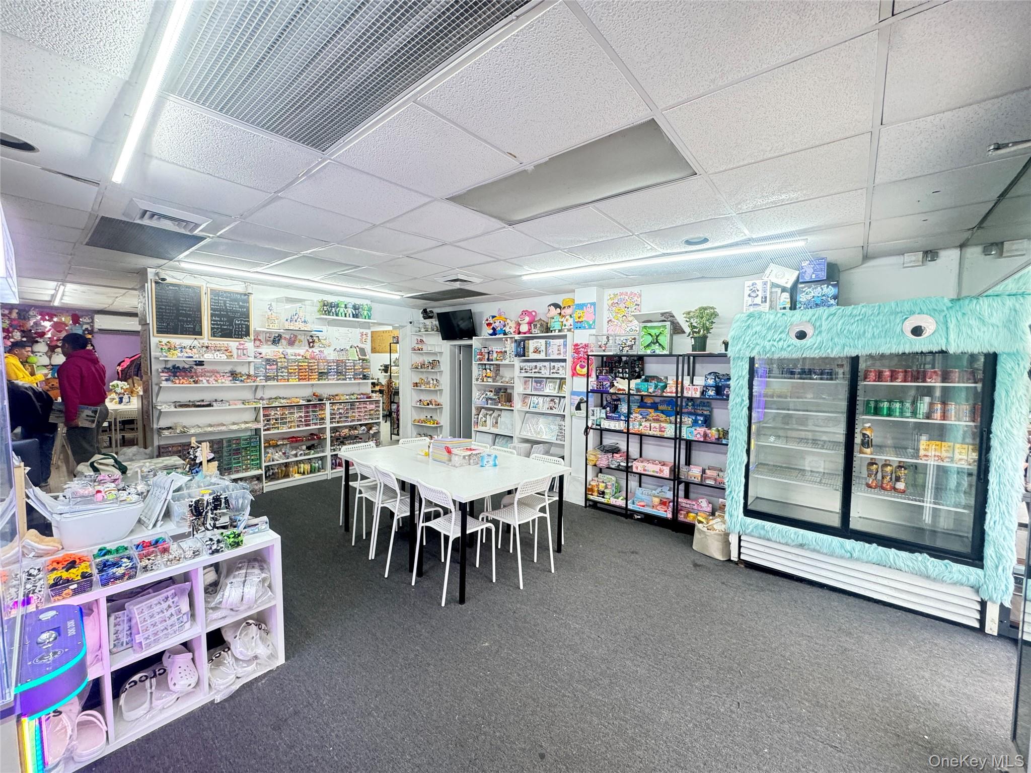 #4 photo, 1819 College Point Boulevard, クイーンズ区 College Point , NY 11356