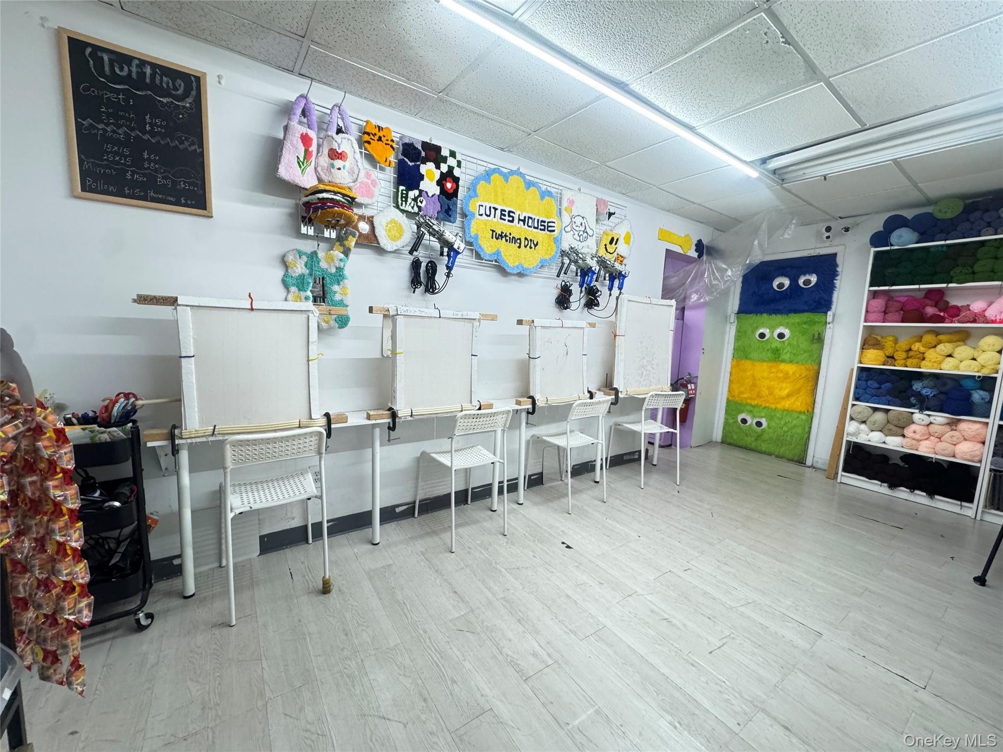 #5 photo, 1819 College Point Boulevard, クイーンズ区 College Point , NY 11356