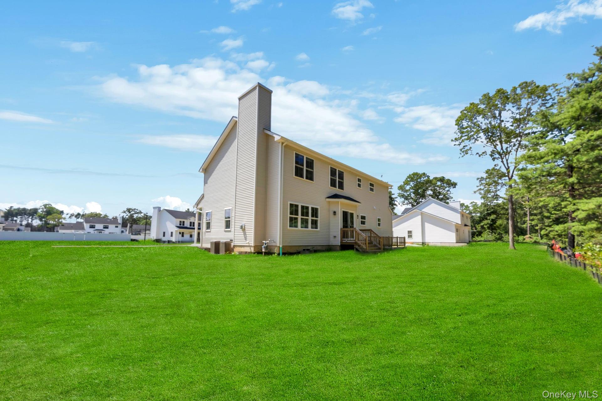 #17 photo, Lot #36 Fox Run Court, サフォーク郡 Ridge , NY 11961