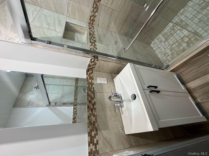 #12 photo, 58 Woodbine Street, ブルックリン区 Brooklyn , NY 11221