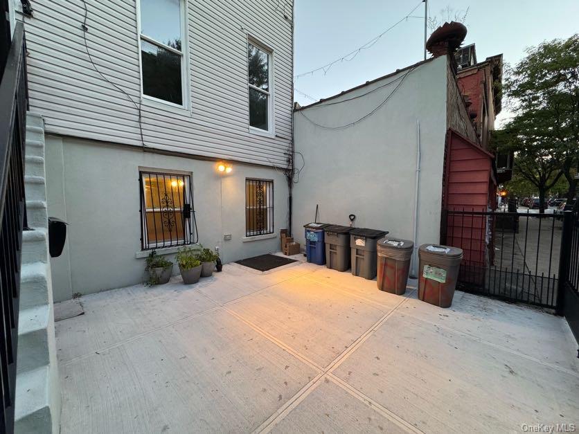 #18 photo, 58 Woodbine Street, ブルックリン区 Brooklyn , NY 11221