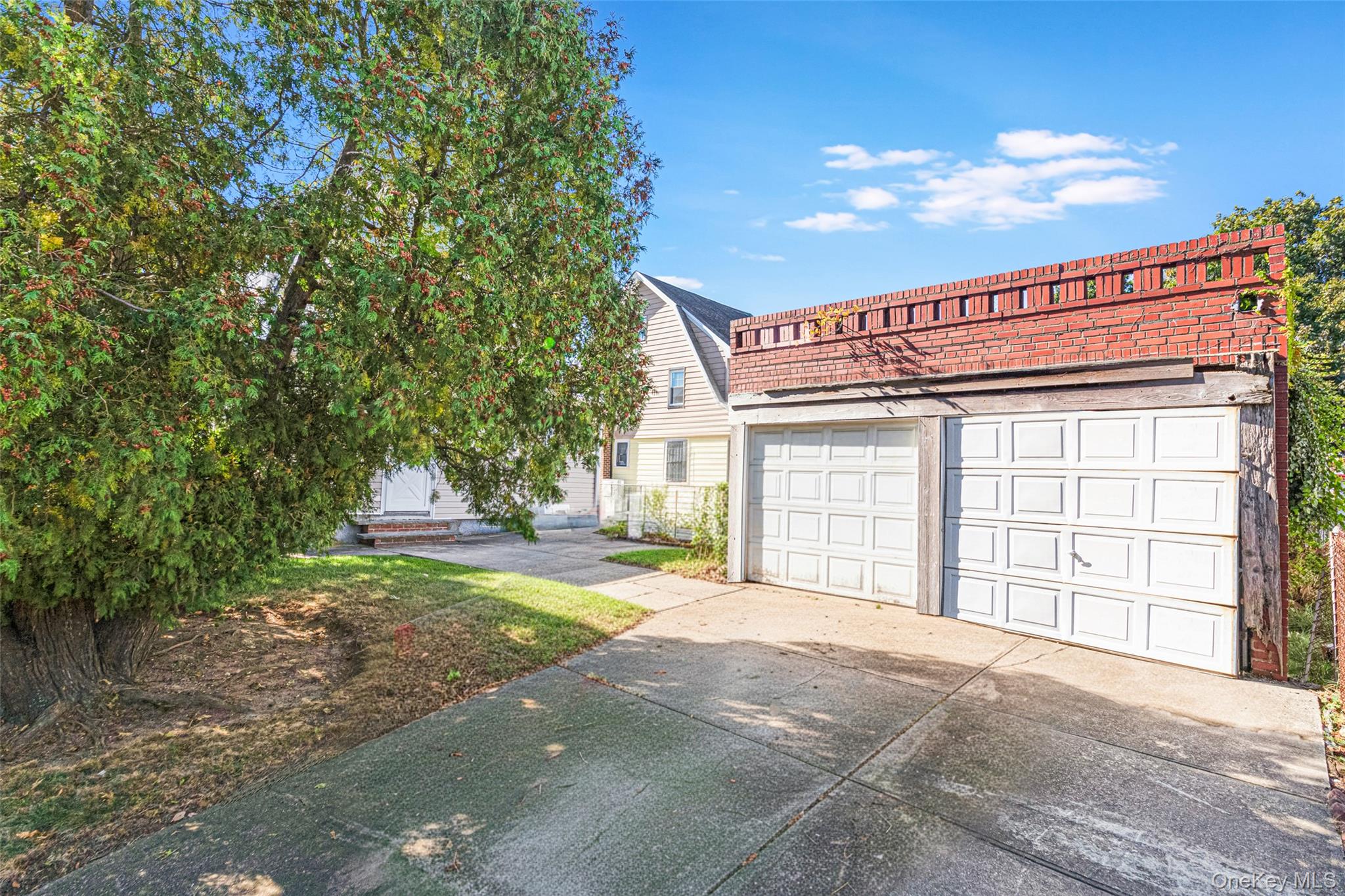 #13 photo, 208-17 100th Avenue, クイーンズ区 Queens Village , NY 11429