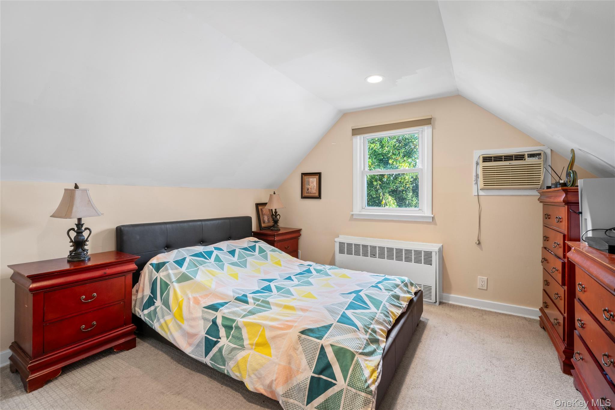 #14 photo, 2197 6th Street, ナッソー郡 East Meadow , NY 11554