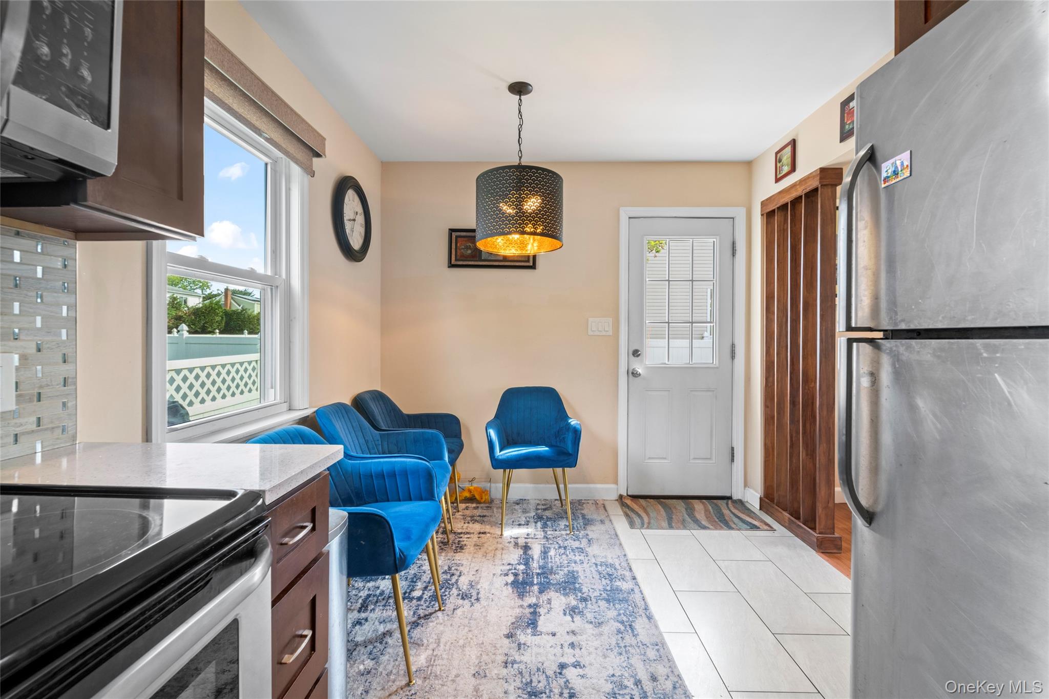 #7 photo, 2197 6th Street, ナッソー郡 East Meadow , NY 11554