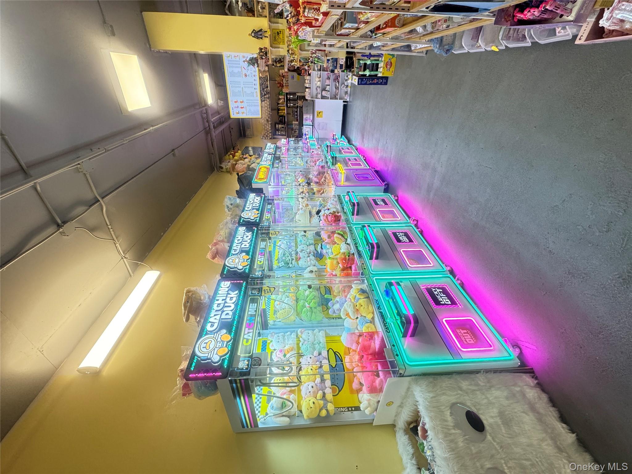 #2 photo, 7402 Grand Avenue, クイーンズ区 Elmhurst , NY 11373