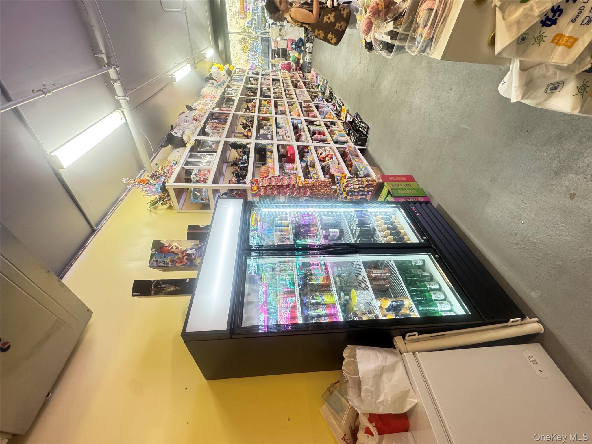 #6 photo, 7402 Grand Avenue, クイーンズ区 Elmhurst , NY 11373