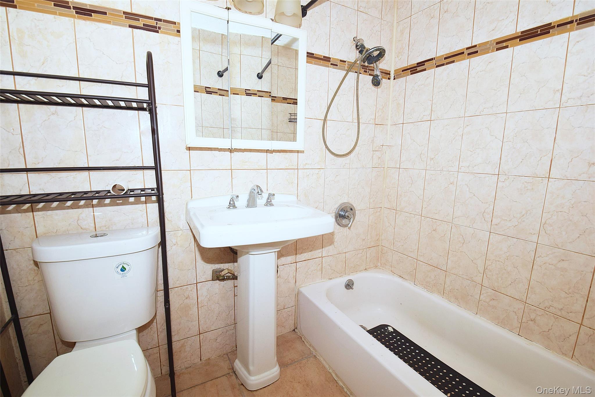 #17 photo, 34-30 Corporal Kennedy Street, クイーンズ区 Bayside , NY 11361