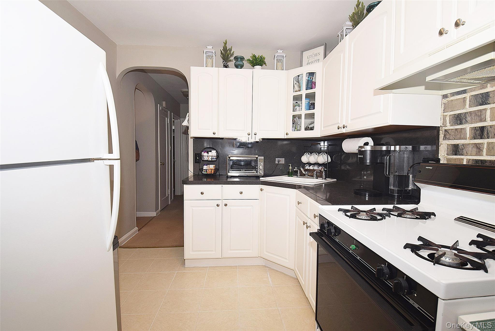 #4 photo, 34-30 Corporal Kennedy Street, クイーンズ区 Bayside , NY 11361