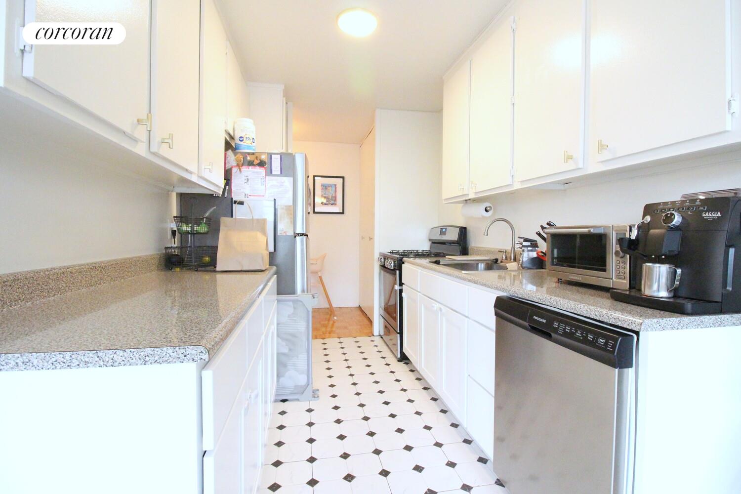 #4 photo, New York City, マンハッタン Kips Bay , NY 10010