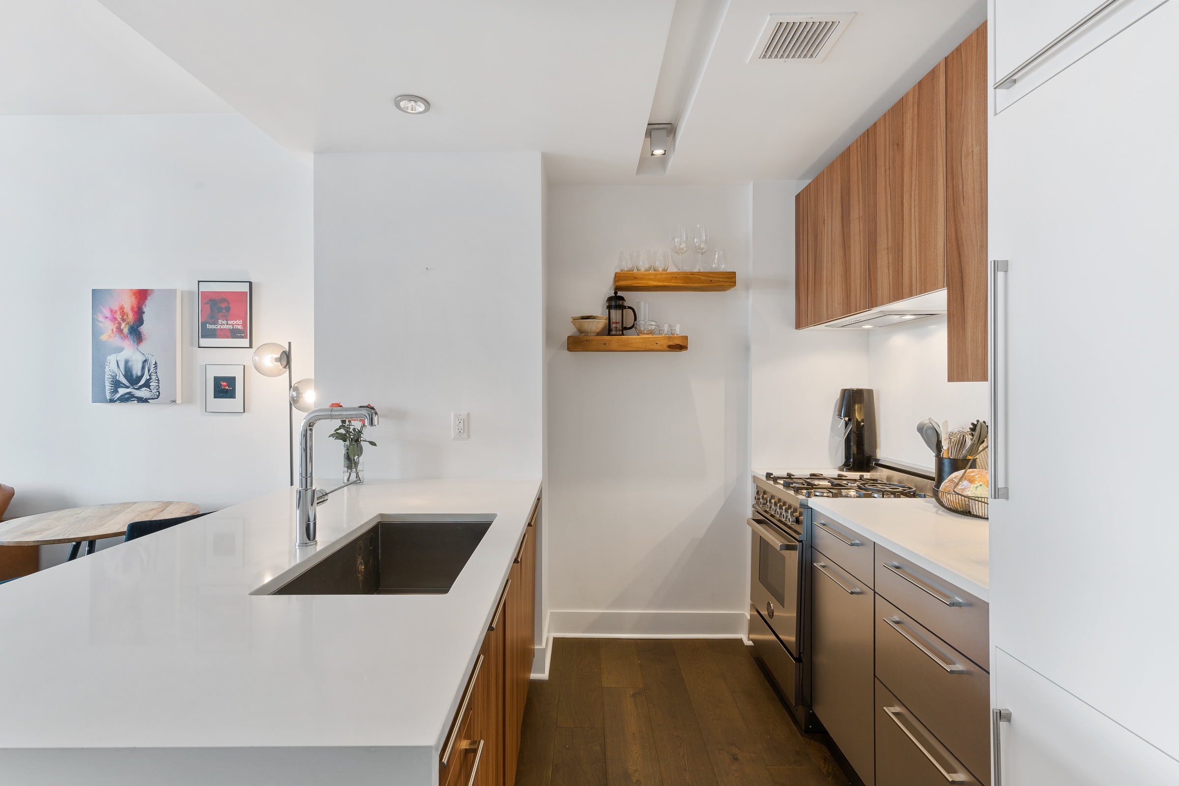 #3 photo, 212 N 9th Street, ブルックリン区 Williamsburg , NY 11211