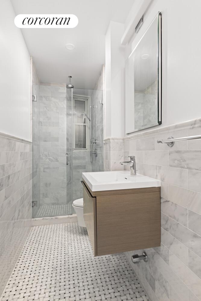 #19 photo, 344 W 72ND Street, マンハッタン Lincoln Square , NY 10023