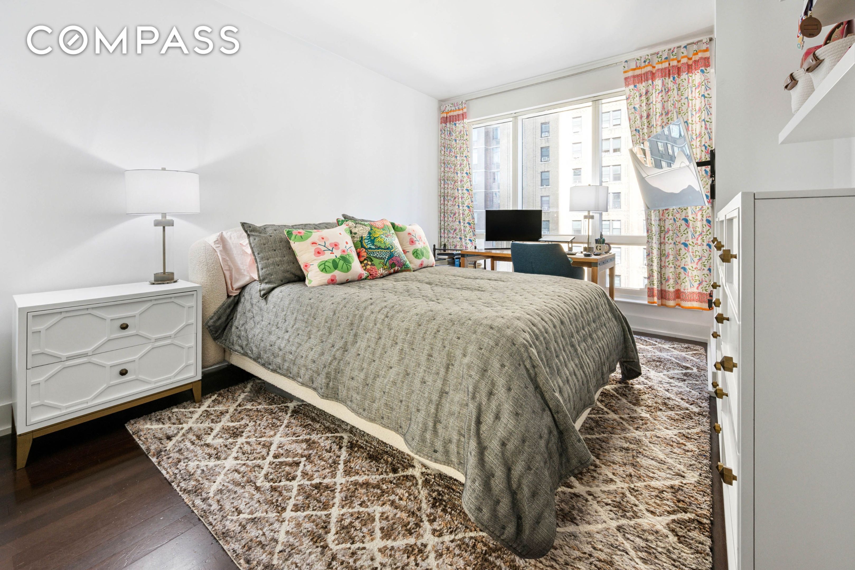 #4 photo, New York City, マンハッタン Hell's Kitchen , NY 10036